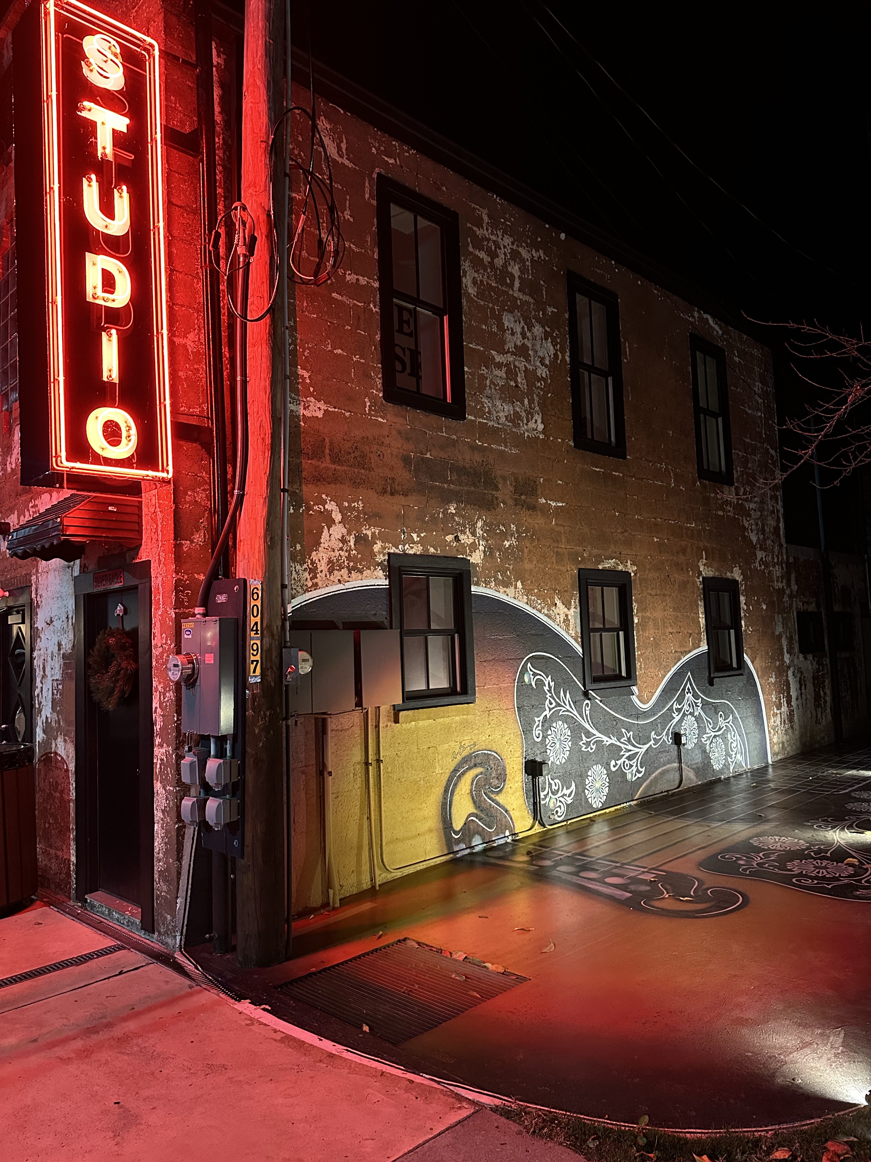 Dunlap Studio in Dunlap, Tennessee. Picture by Happy Vegan Campers.