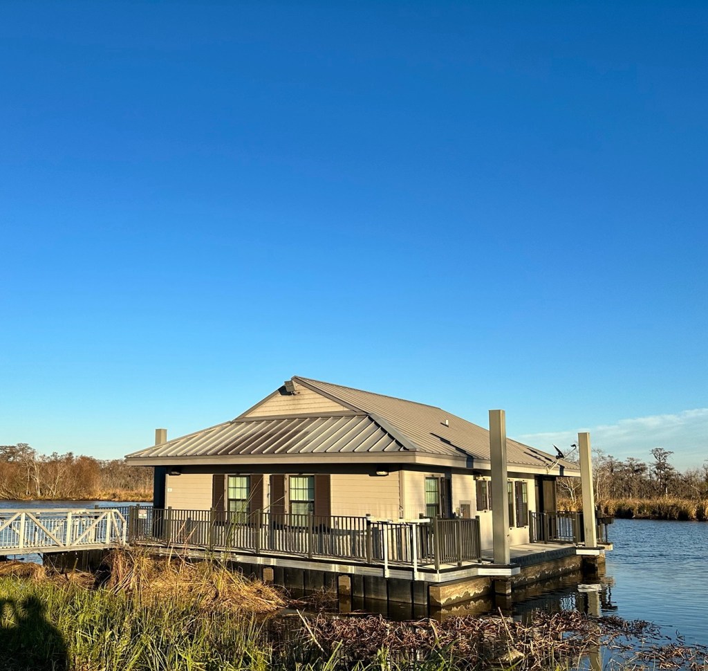 Cabin floating on water at Bayou Segnette State Park in Westwego, Louisiana. Picture by Happy Vegan Campers.