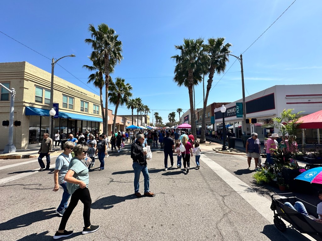 Jackson Street Market Day in Harlingen, Texas. Picture by Happy Vegan Campers.