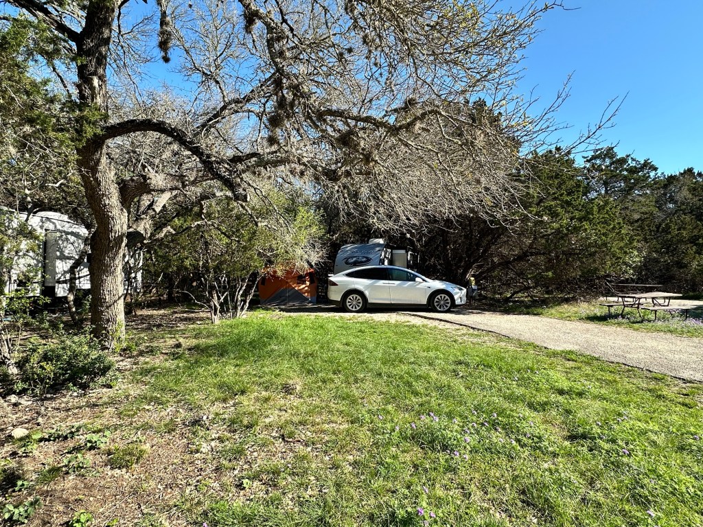 Campsite R3 at Medina Lake RV Campground in Lakehills, Texas. Picture by Happy Vegan Campers.