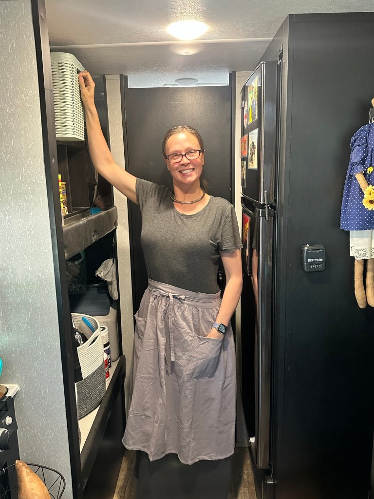 Happy Vegan Campers apron