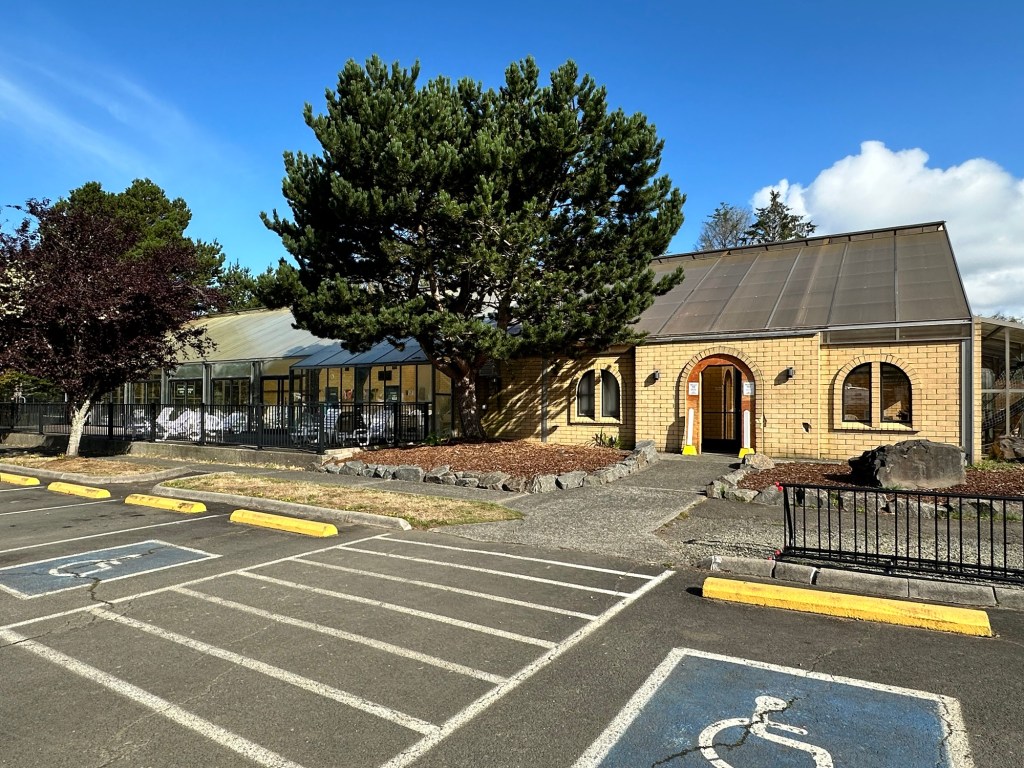 Pool house and game room at Thousand Trails Seaside in Seaside, Oregon. Picture by Happy Vegan Campers.