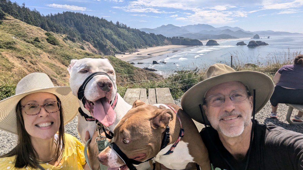 Daniel, Kristin, Peter and Marcel at Ecola State Park in Oregon by Happy Vegan Campers
