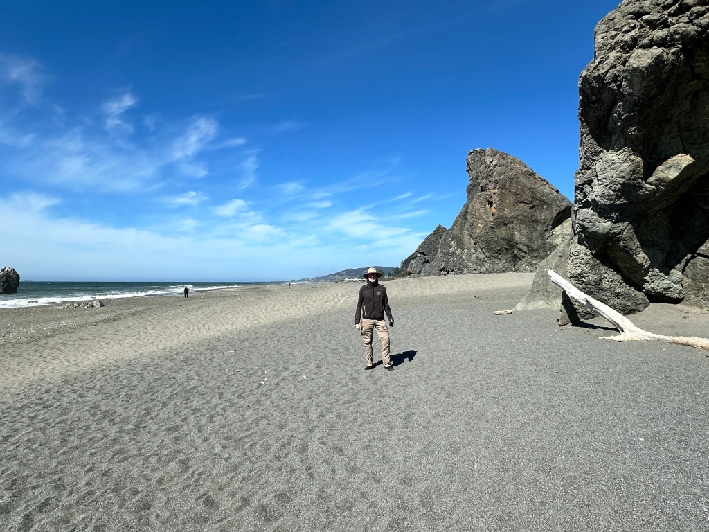 Kissing Rock in Oregon by Happy Vegan Campers
