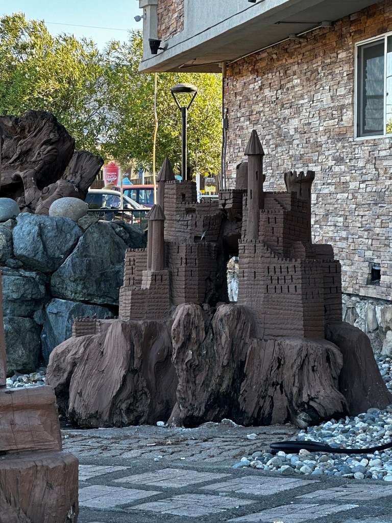 Wood carvings at Motel 6 in Ukiah, California by Happy Vegan Campers