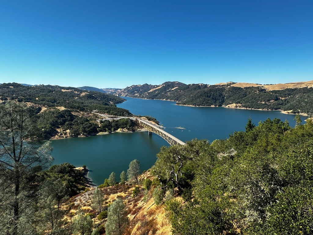 Lake Sonoma in California by Happy Vegan Campers