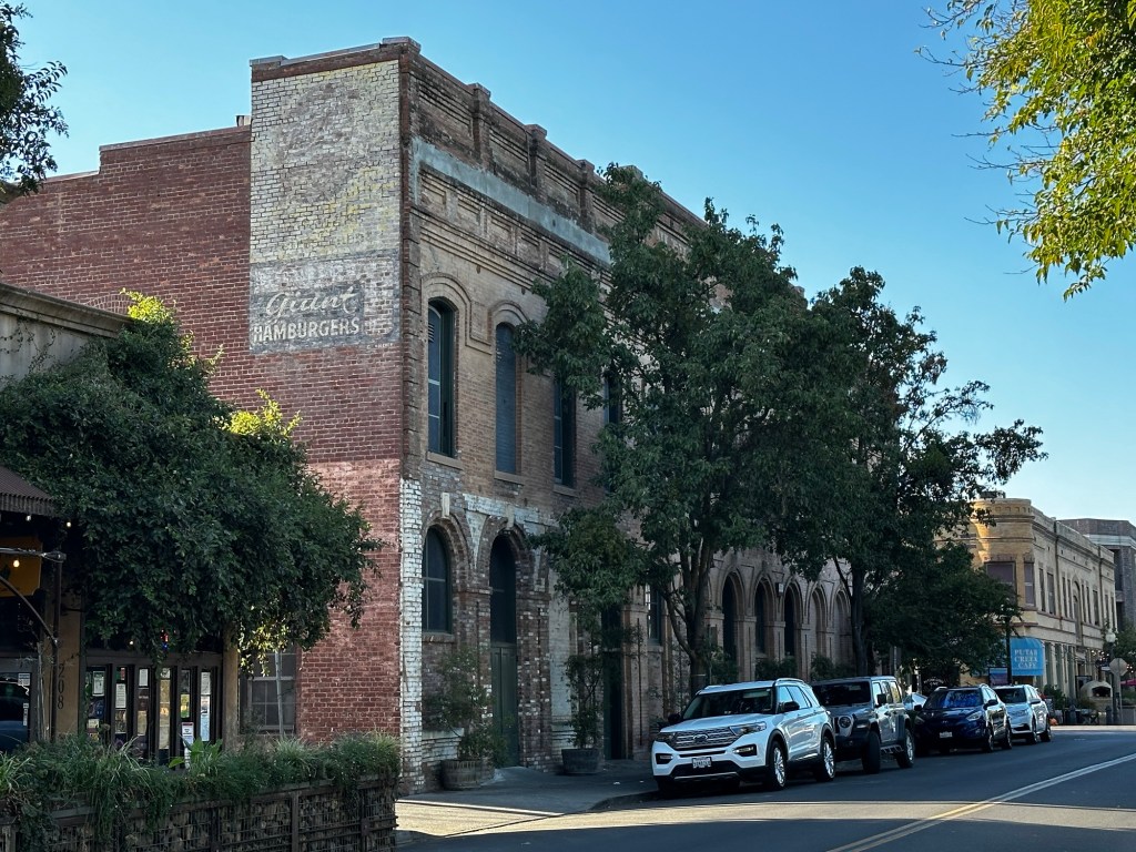 Building in Winters, California by Happy Vegan Campers
