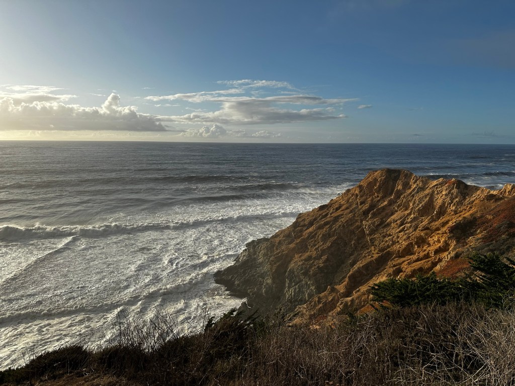 View from Hwy 1 in California by Happy Vegan Campers