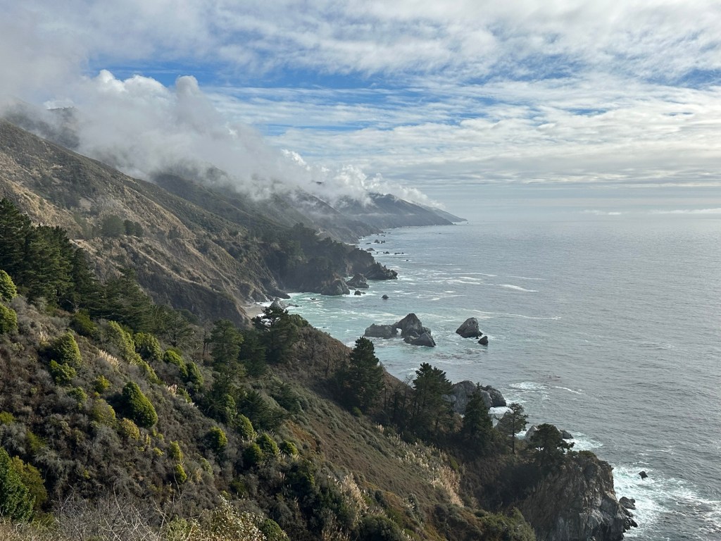 View from Highway 1 near Big Sur, California. Picture by Happy Vegan Campers.