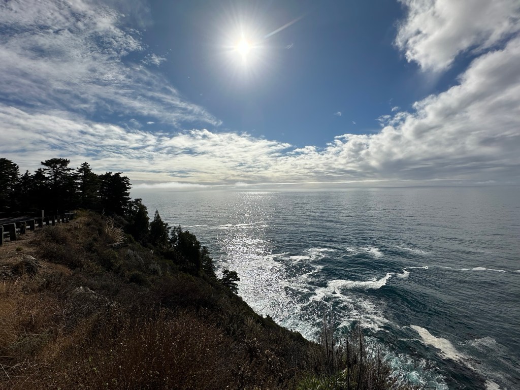 View from Highway 1 near Big Sur, California. Picture by Happy Vegan Campers.