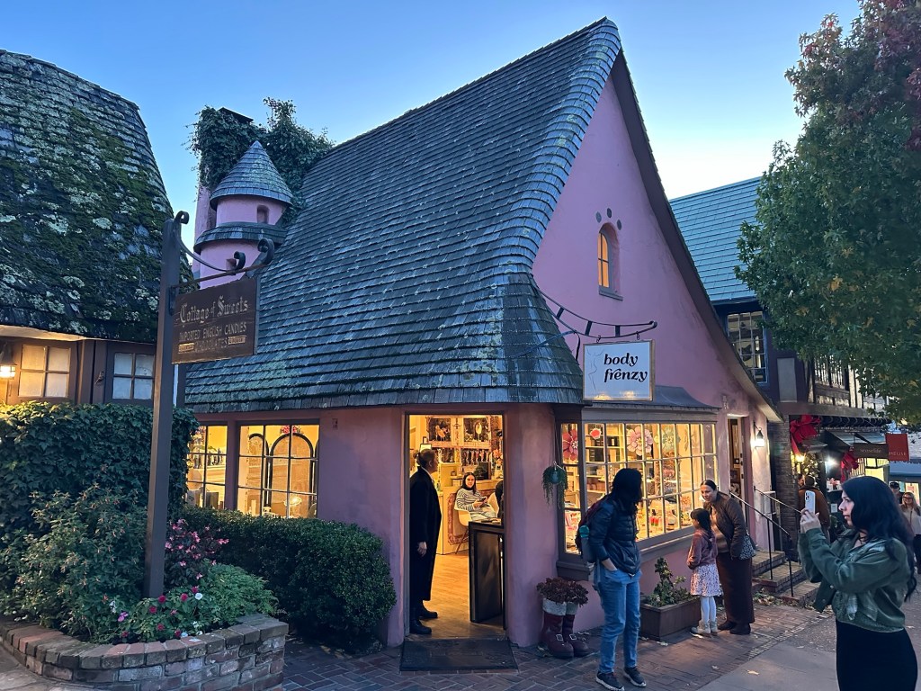 Cute store in Carmel-by-the-Sea, California. Picture by Happy Vegan Campers.