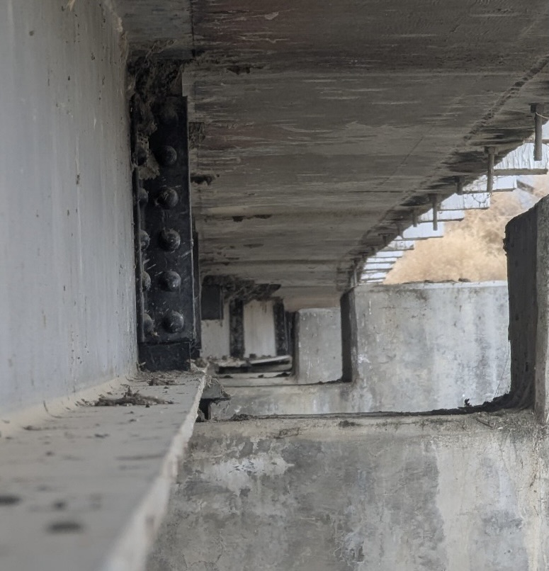 Bridge over San Andreas fault in Parkfield, California. Picture by Happy Vegan Campers.