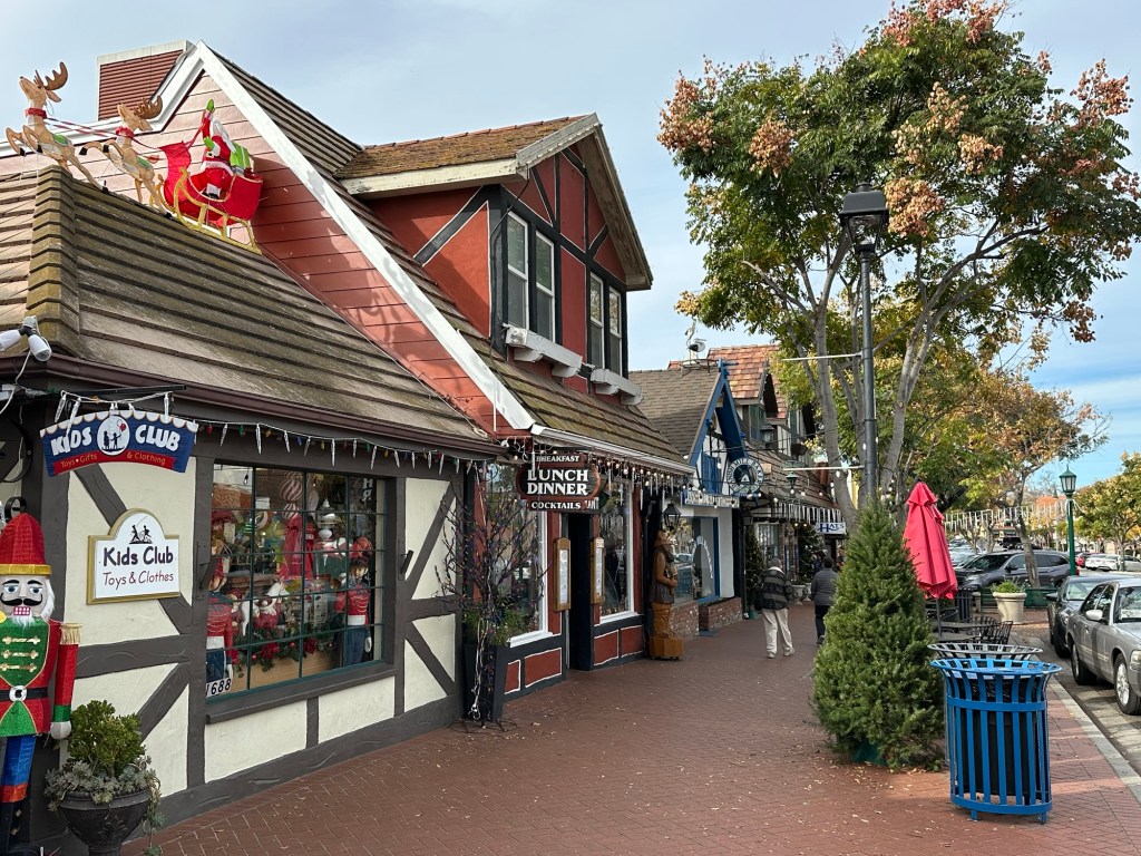 Solvang, California. Picture by Happy Vegan Campers.