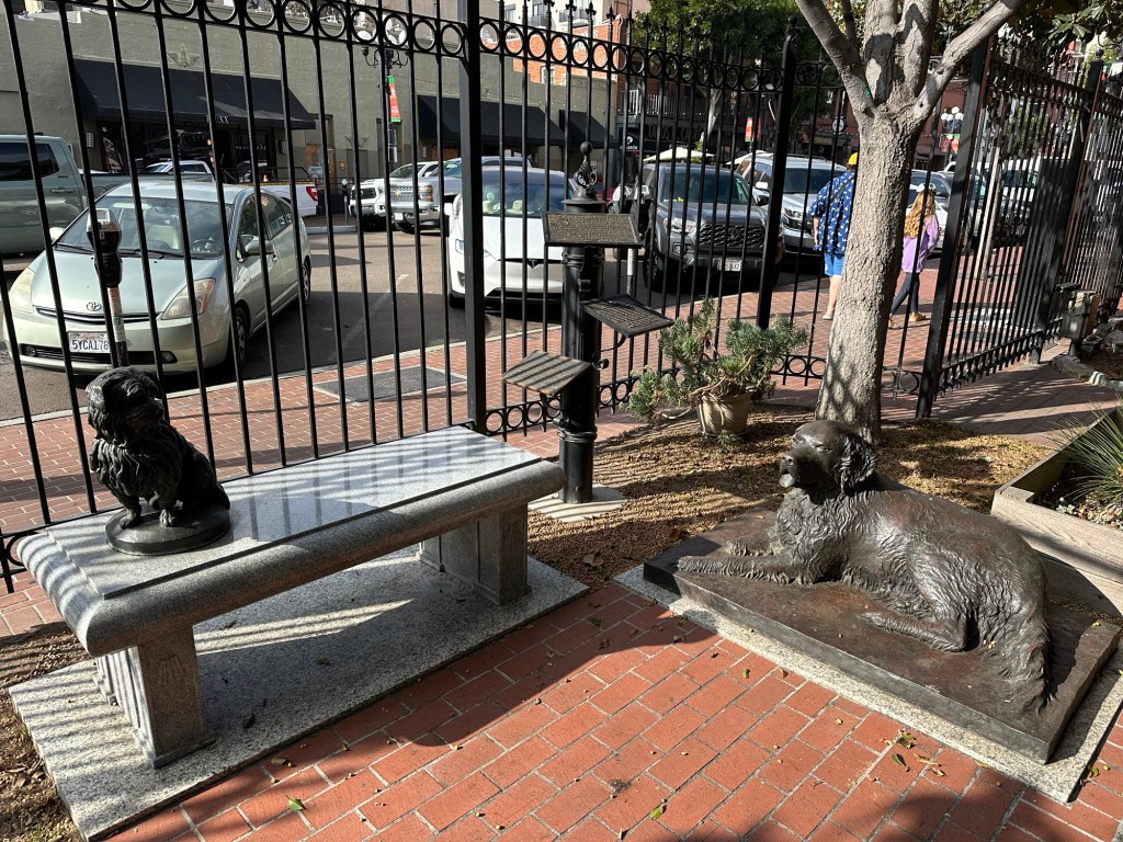 Pocket Park in the Gaslamp Quarter of San Diego, California. Picture by Happy Vegan Campers.