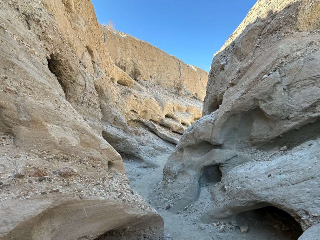 Trail on East Indio Badlands Trail in Indio, California. Picture by Happy Vegan Campers.