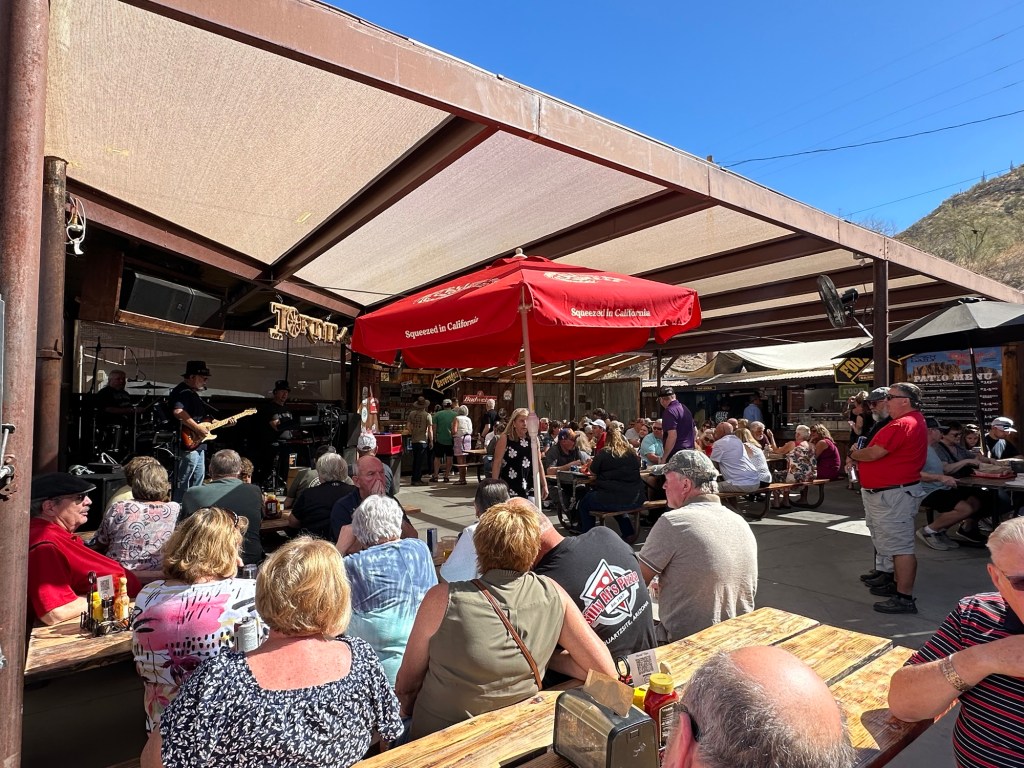 Tortilla Flats, Arizona. Picture by Happy Vegan Campers.