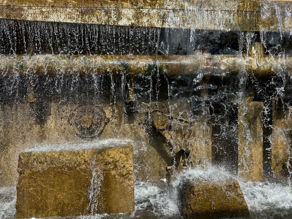 Arizona Falls in Phoenix, Arizona. Picture by Happy Vegan Campers.