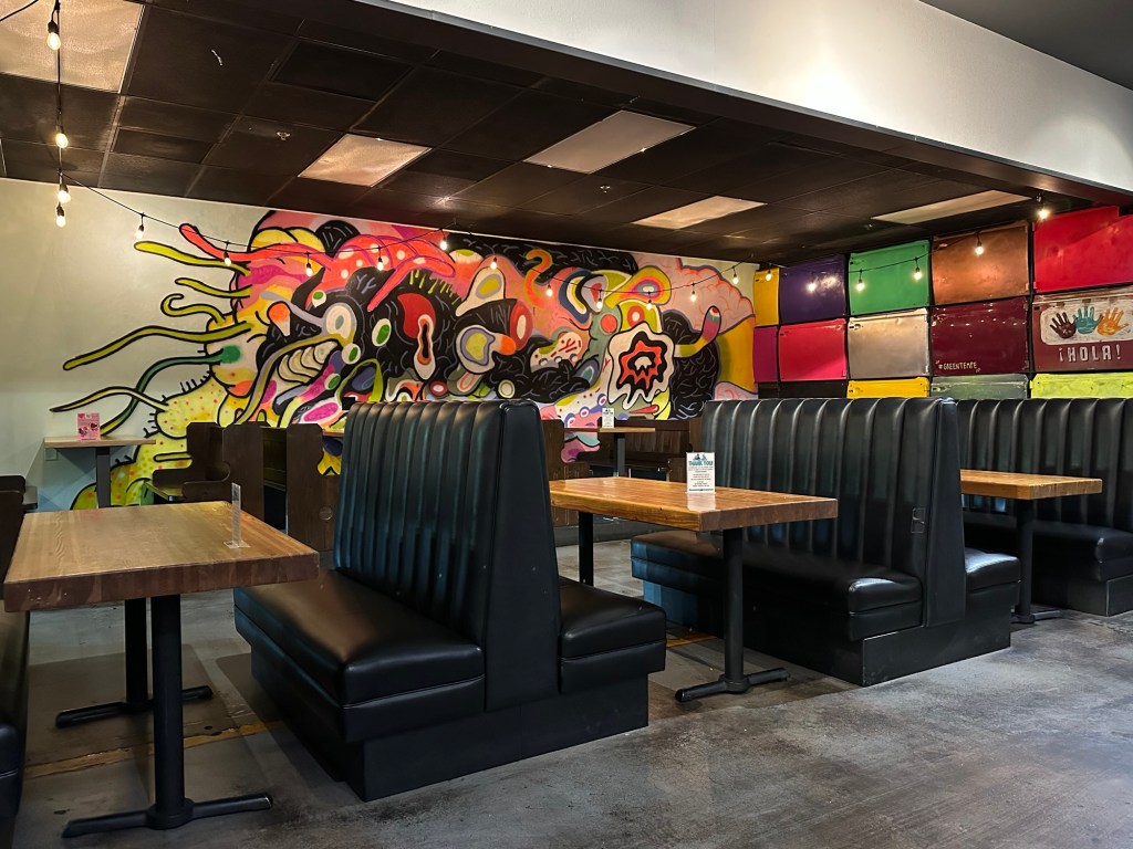 Green New American in Tempe, Arizona. Picture by Happy Vegan Campers.