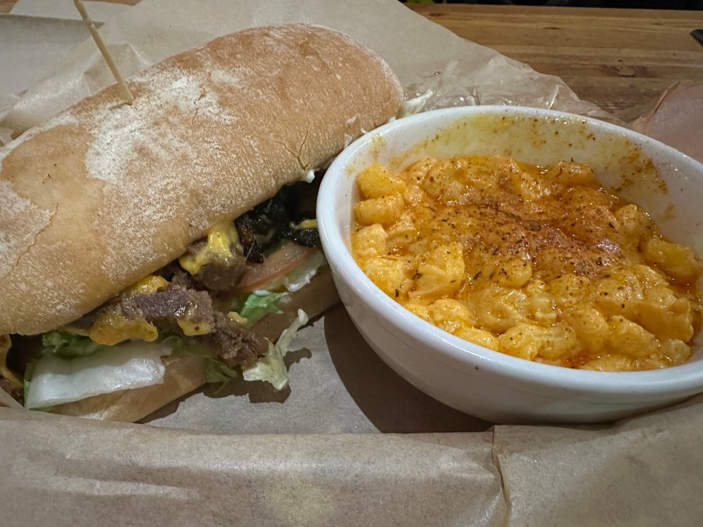 Green New American in Tempe, Arizona. Picture by Happy Vegan Campers.