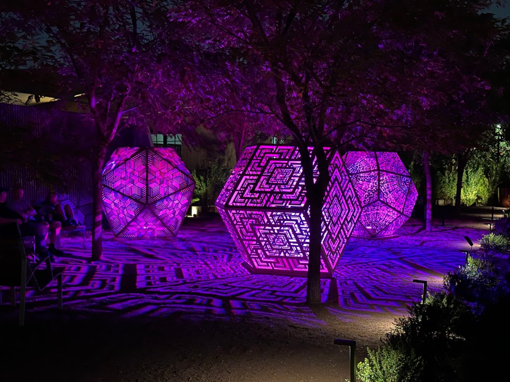 Desert Botanical Garden in Phoenix, Arizona. Picture by Happy Vegan Campers.