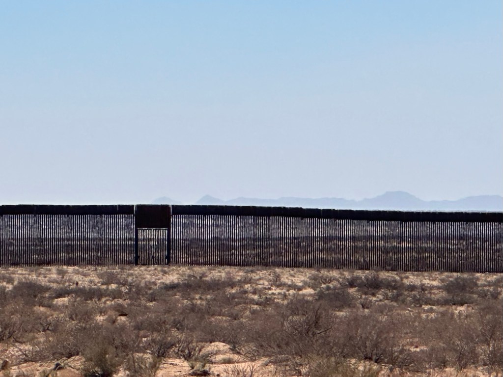 US-Mexico border wall in New Mexico. Picture by Happy Vegan Campers.
