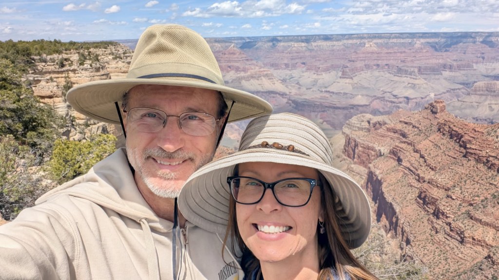Daniel and Kristin at Grand Canyon South Rim in Grand Canyon Village, Arizona. Picture by Happy Vegan Campers.