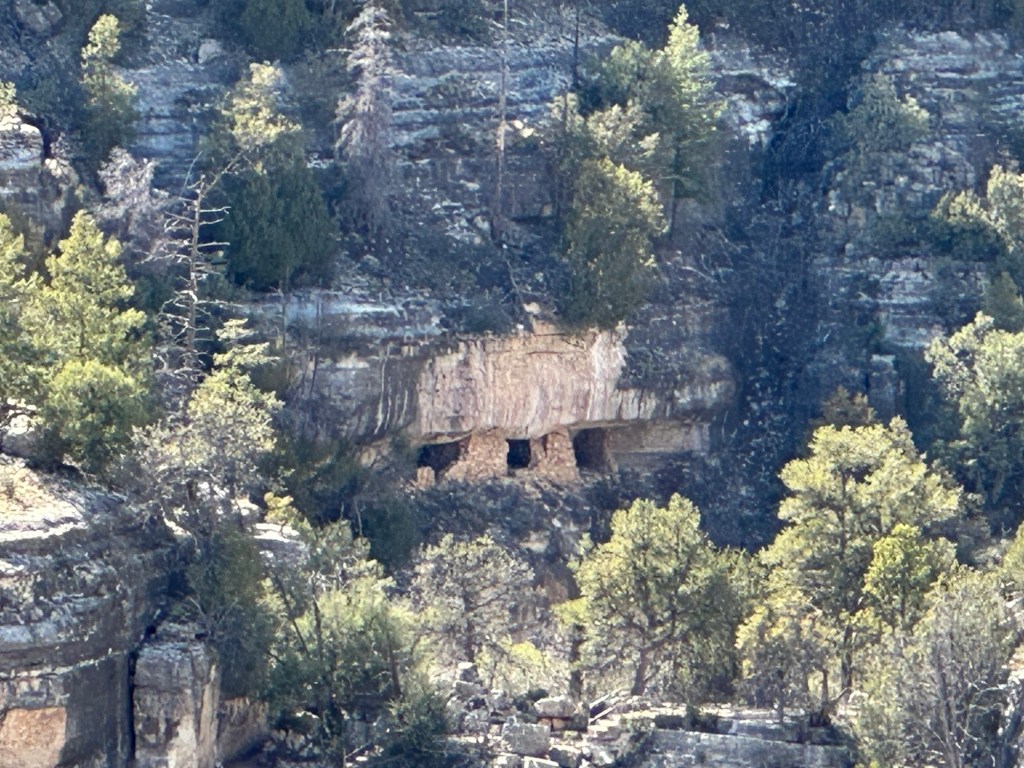 Walnut Canyon National Monument in Flagstaff, Arizona. Picture by Happy Vegan Campers.