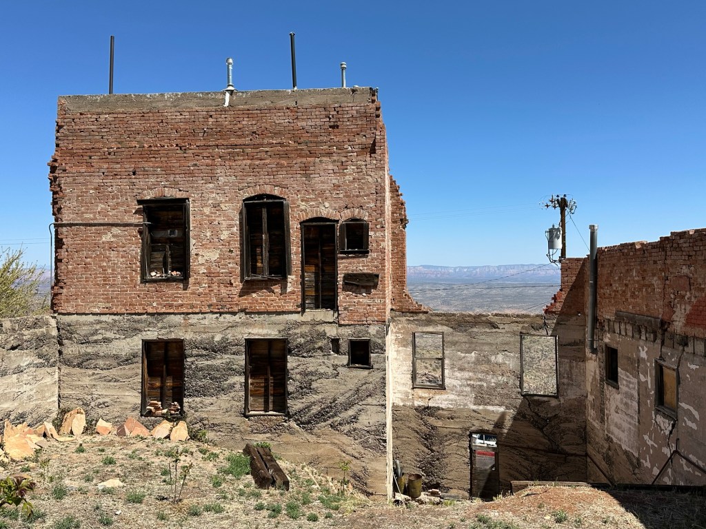 Downtown Jerome, Arizona. Picture by Happy Vegan Campers.
