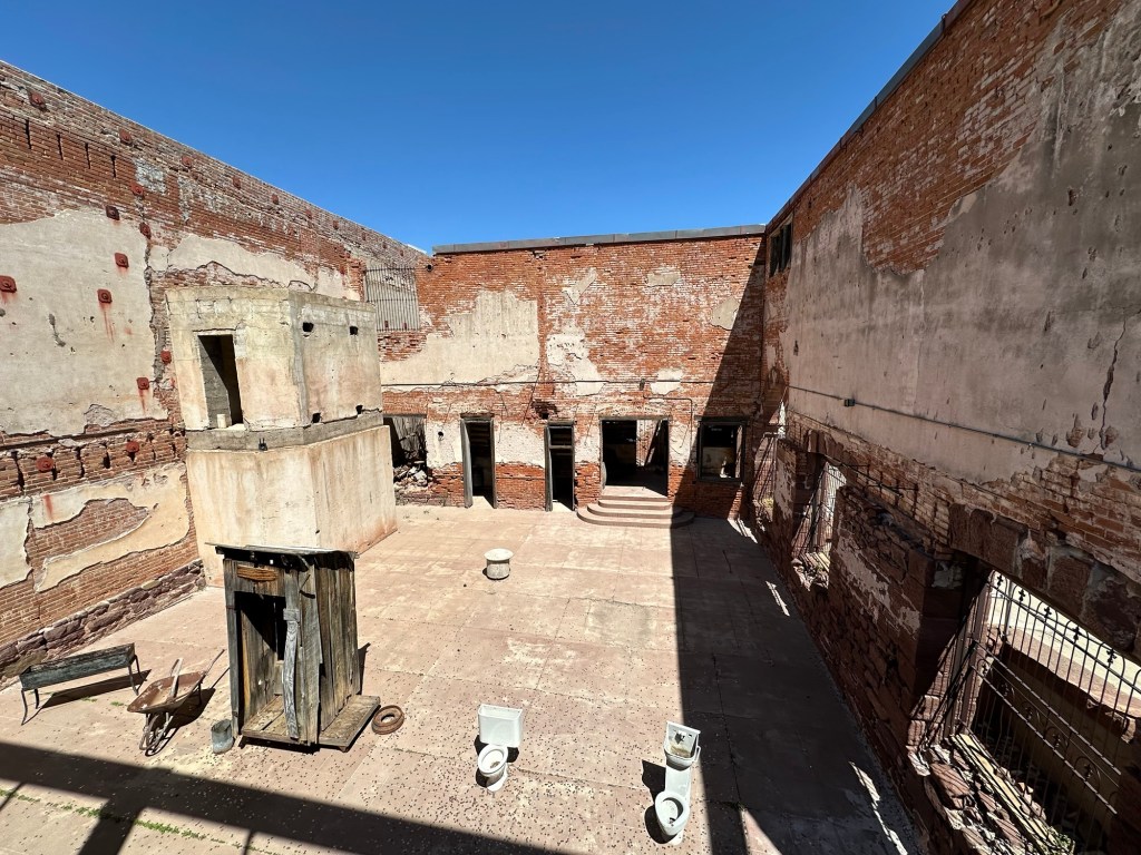 Downtown Jerome, Arizona. Picture by Happy Vegan Campers.