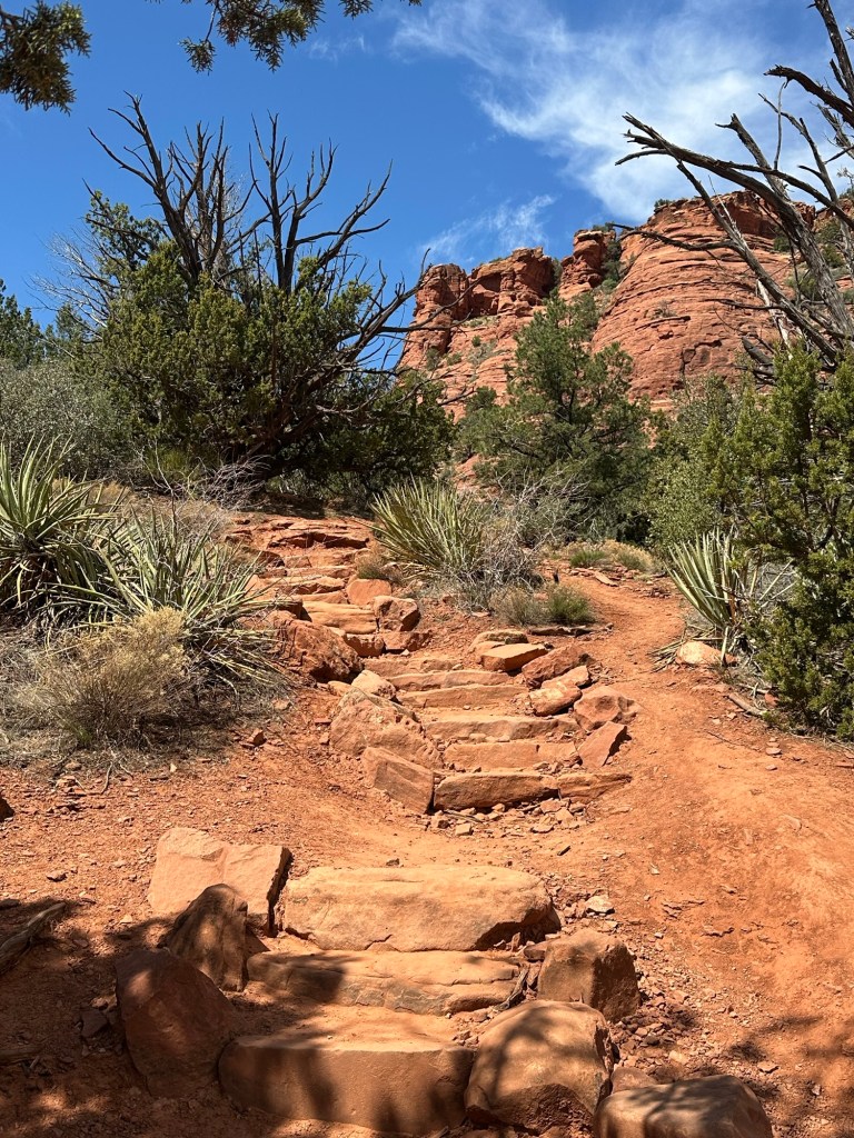 Thunder Mountain Trail in Sedona, Arizona. Picture by Happy Vegan Campers.