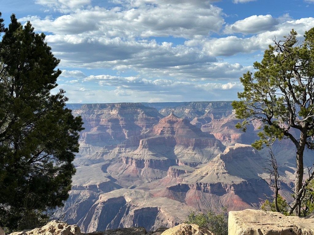 Grand Canyon South Rim in Grand Canyon Village, Arizona. Picture by Happy Vegan Campers.