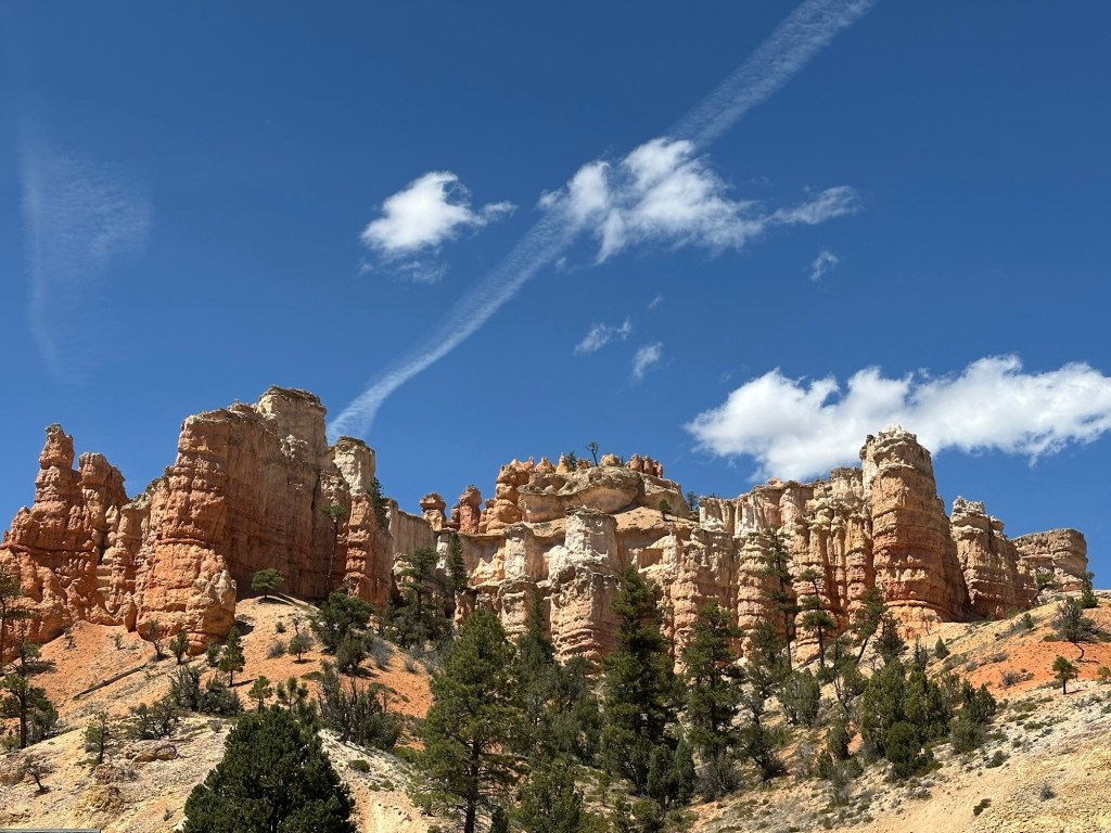 View from Mossy Cave Trail in Tropic, Utah. Picture by Happy Vegan Campers.