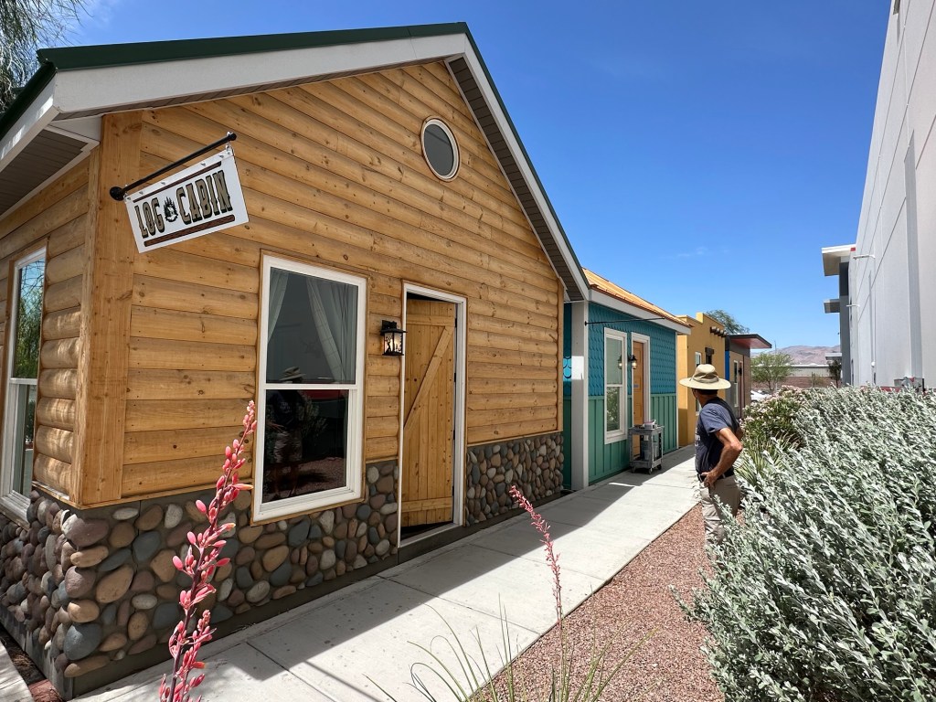 Boxabl model home in Las Vegas, Nevada. Picture by Happy Vegan Dampers.