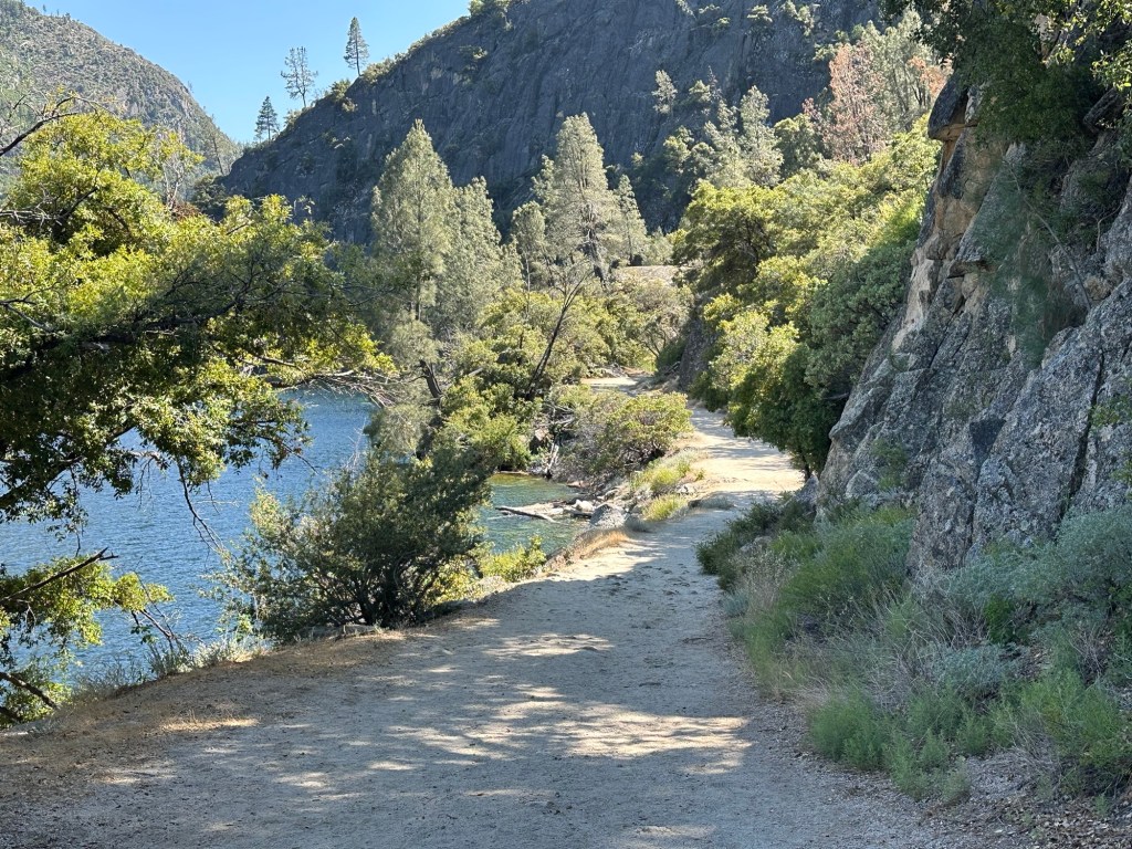 Trail at Hetch Hetchy Reservoir in Yosemite National Park, California. Picture by Happy Vegan Campers.