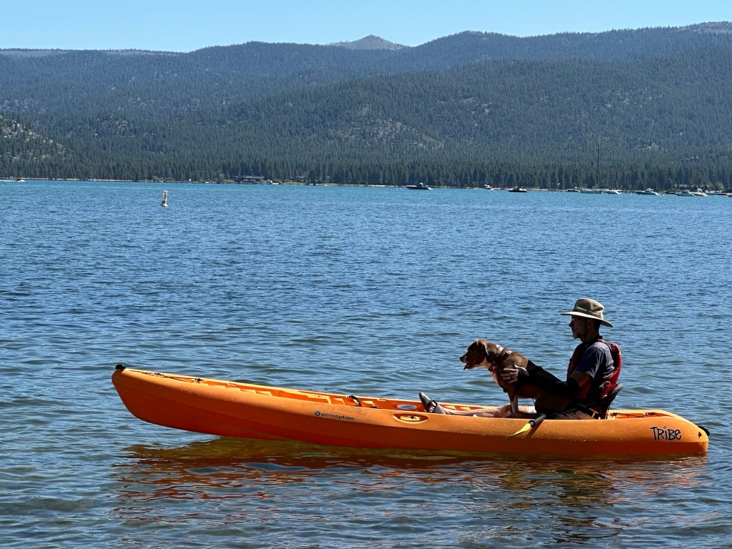 Daniel and Marcel in a kayak in Lake Tahoe, California. Picture by Happy Vegan Campers.
