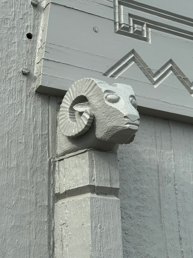 Carved wood ram at Timberline Lodge in Government Camp, Oregon. Picture by Happy Vegan Campers.