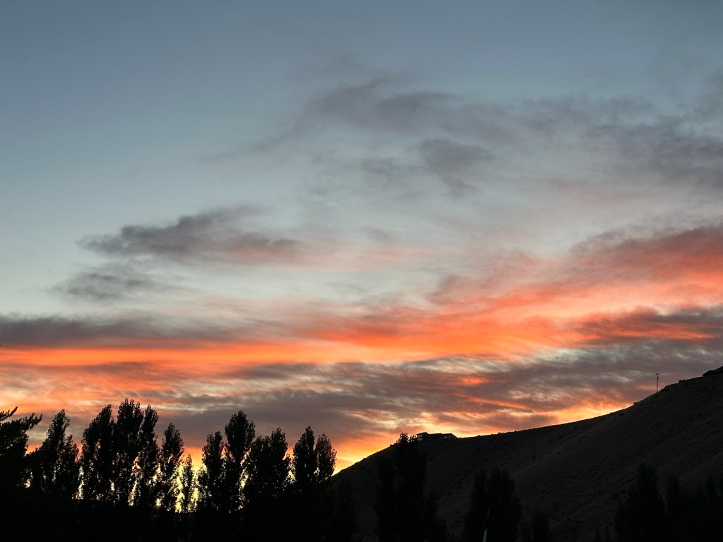 Sunset in Quincy, Washington. Picture by Happy Vegan Campers.