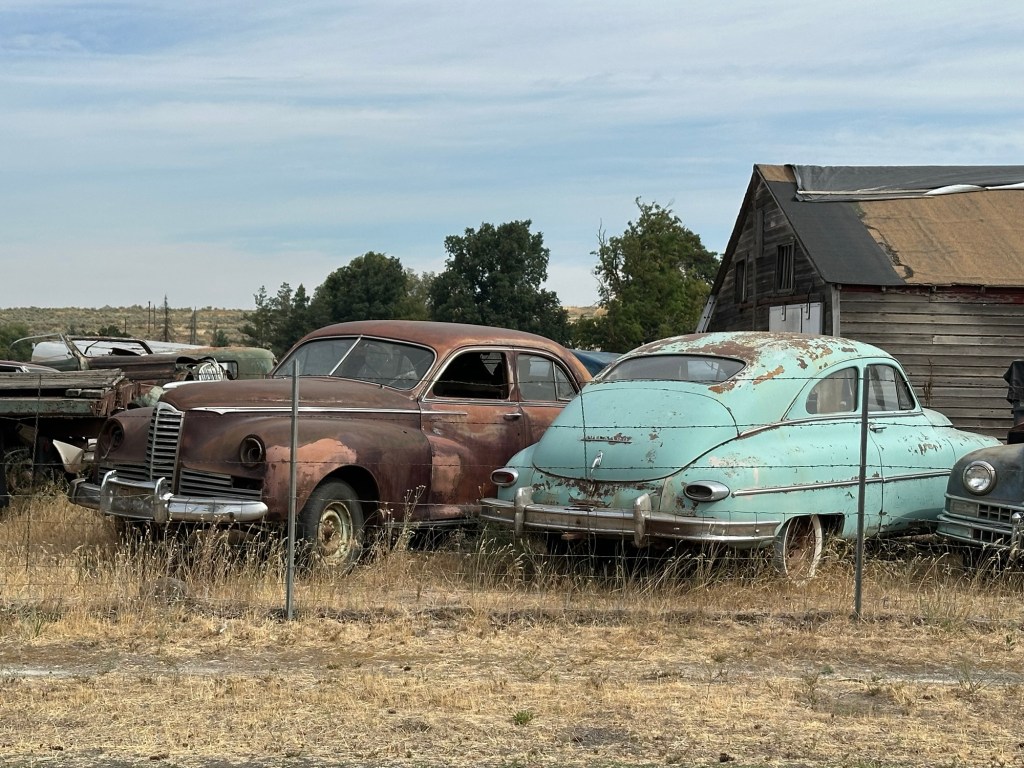 Vintage cars in Sprague, Washington. Picture by Happy Vegan Campers.