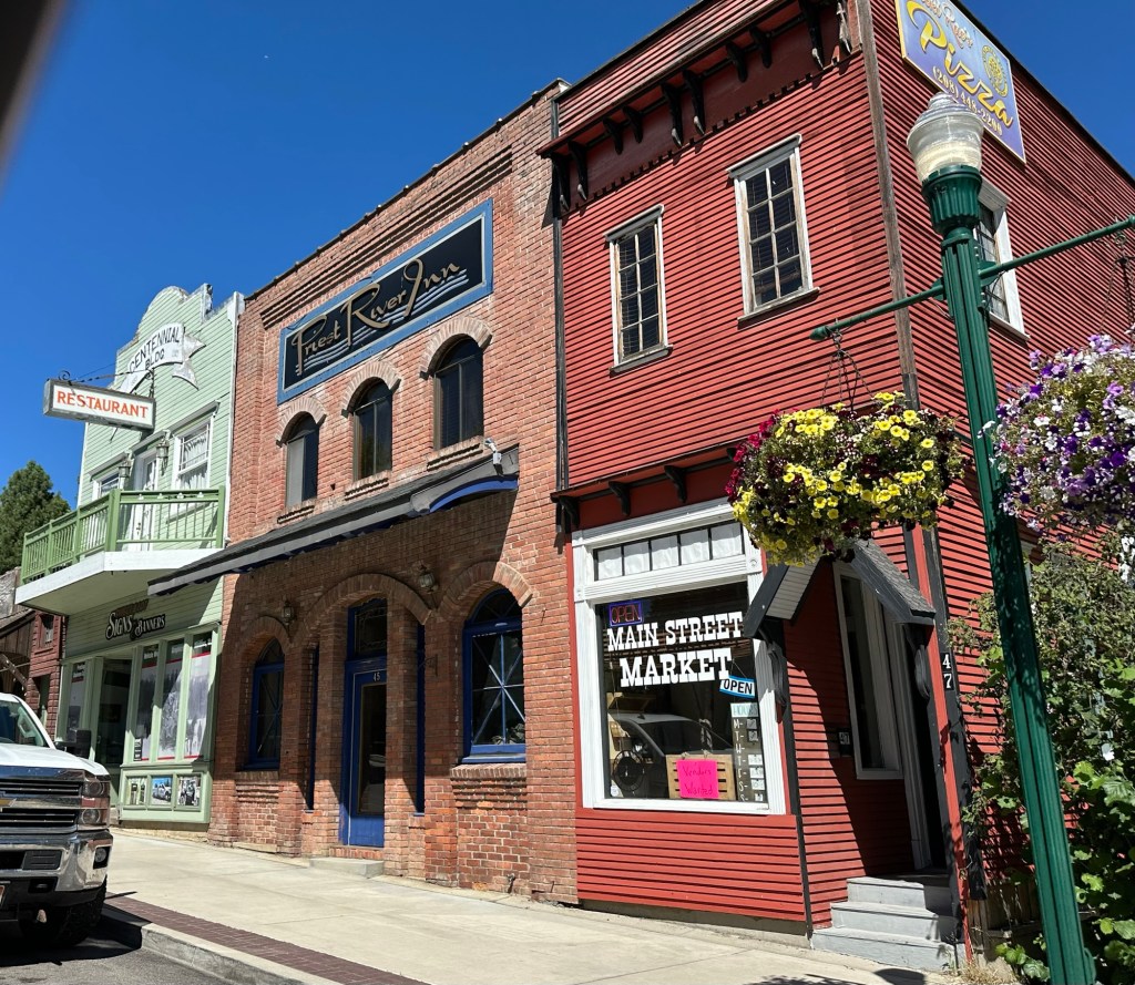 Downtown in Priest River, Idaho. Picture by Happy Vegan Campers.