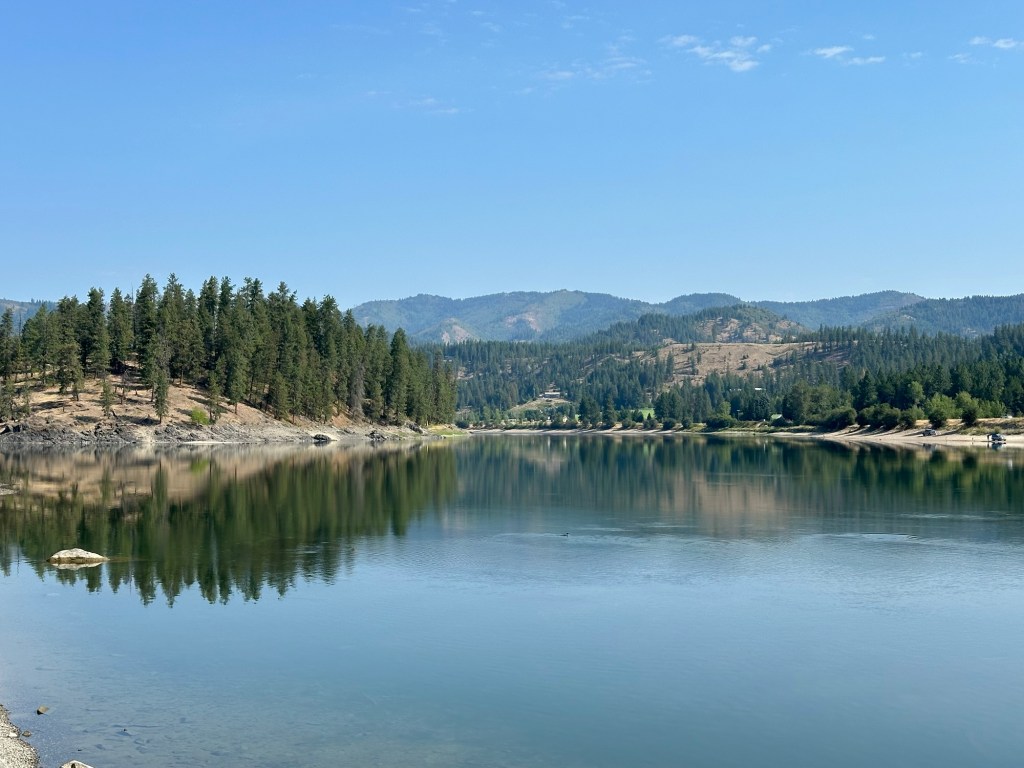 Pend Oreille River in Newport, Washington. Picture by Happy Vegan Campers.