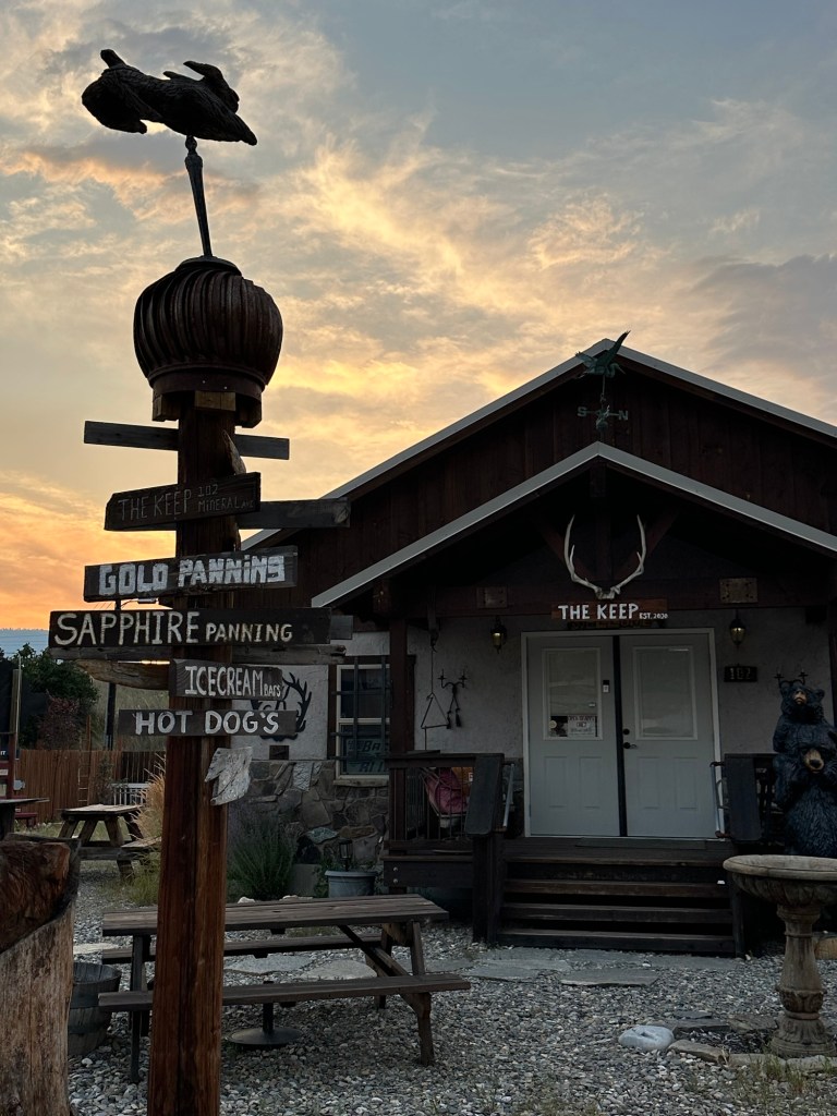 Store in downtown Libby, Montana. Picture by Happy Vegan Campers.