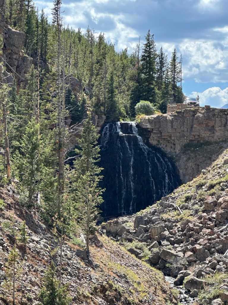 Golden Gate waterfall in Yellowstone National Park in Montana, USA. Picture by Happy Vegan Campers.