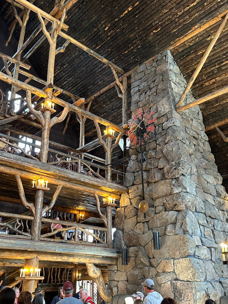 Old Faithful Geyser in Yellowstone National Park in Wyoming, USA.