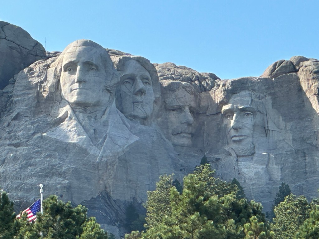 Mount Rushmore National Memorial in Keystone, South Dakota, USA.