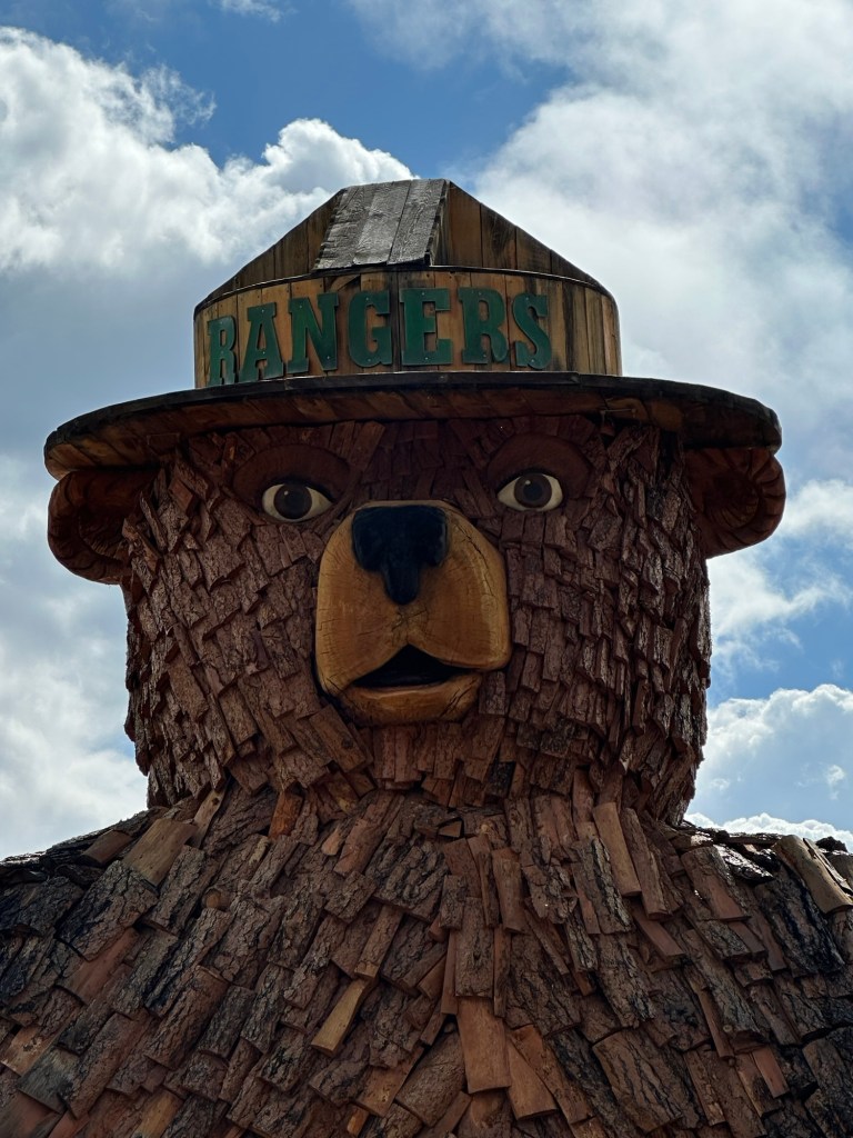 World's Largest Smokey the Bear by Dalh's Chainsaw Art in Hill City, South Dakota, USA.