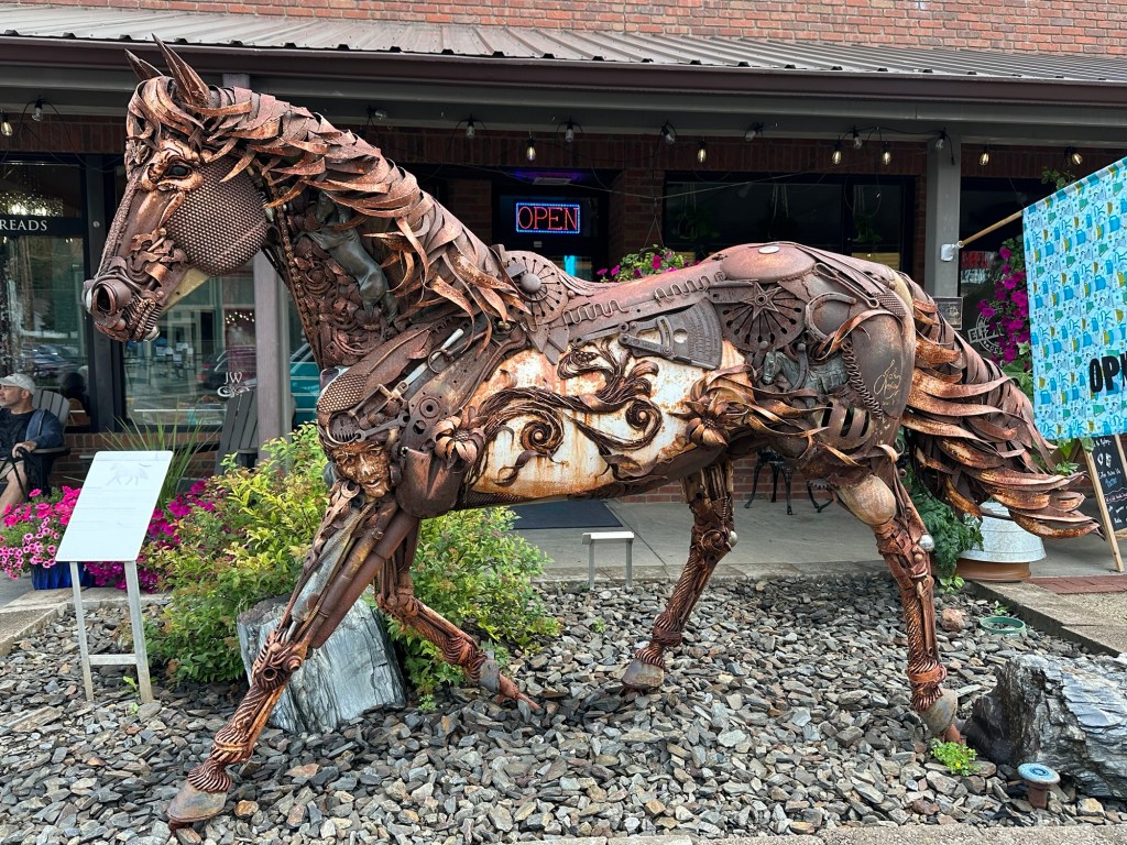 Metal horse sculpture in Hill City, South Dakota, USA.
