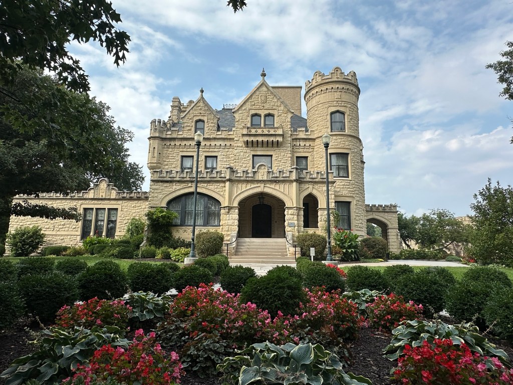 Exterior view of Joslyn Castle in Omaha, Nebraska, USA.