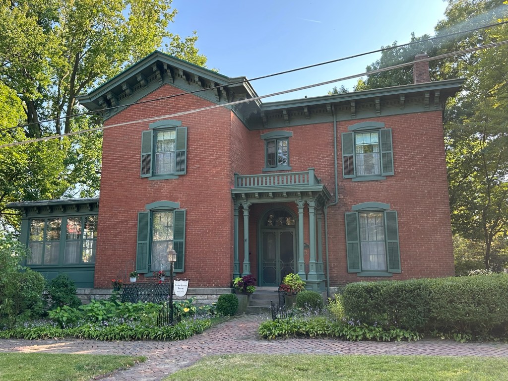 Old house in Burlington, Iowa, USA.